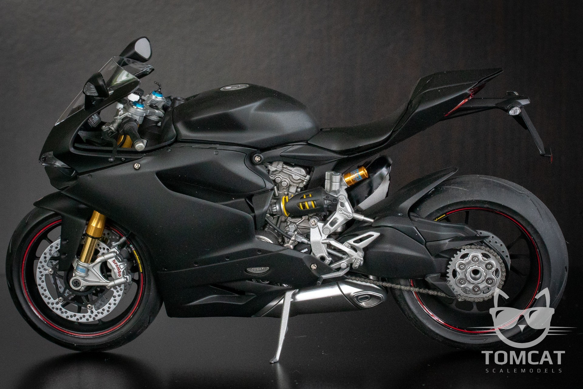ducati 1199 panigale black
